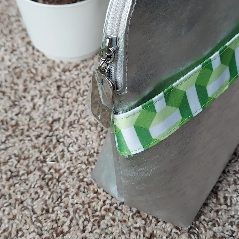 New Clinique cosmetic bag